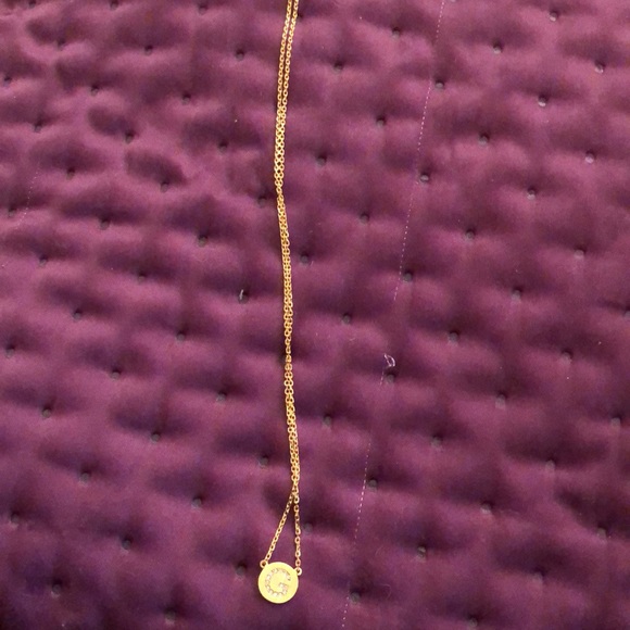 3 Guess Los Angeles necklaces - Picture 8 of 15